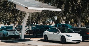 assurance voiture électrique : protégez votre véhicule écologique avec des garanties adaptées et des tarifs compétitifs.