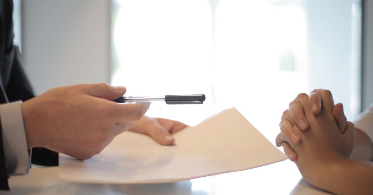 découvrez nos solutions d'assurance santé adaptées à vos besoins pour protéger votre santé et votre budget au quotidien.
