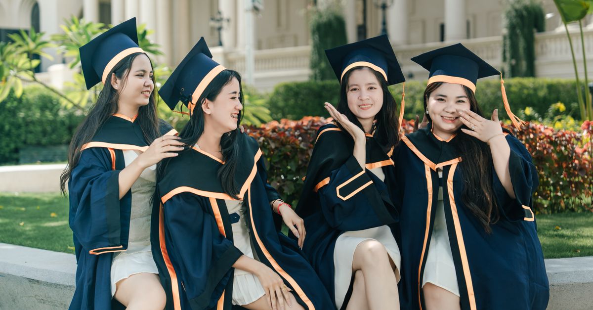 assurance pour étudiants internationaux : protégez votre santé et vos études à l'étranger avec des garanties adaptées et un service réactif.