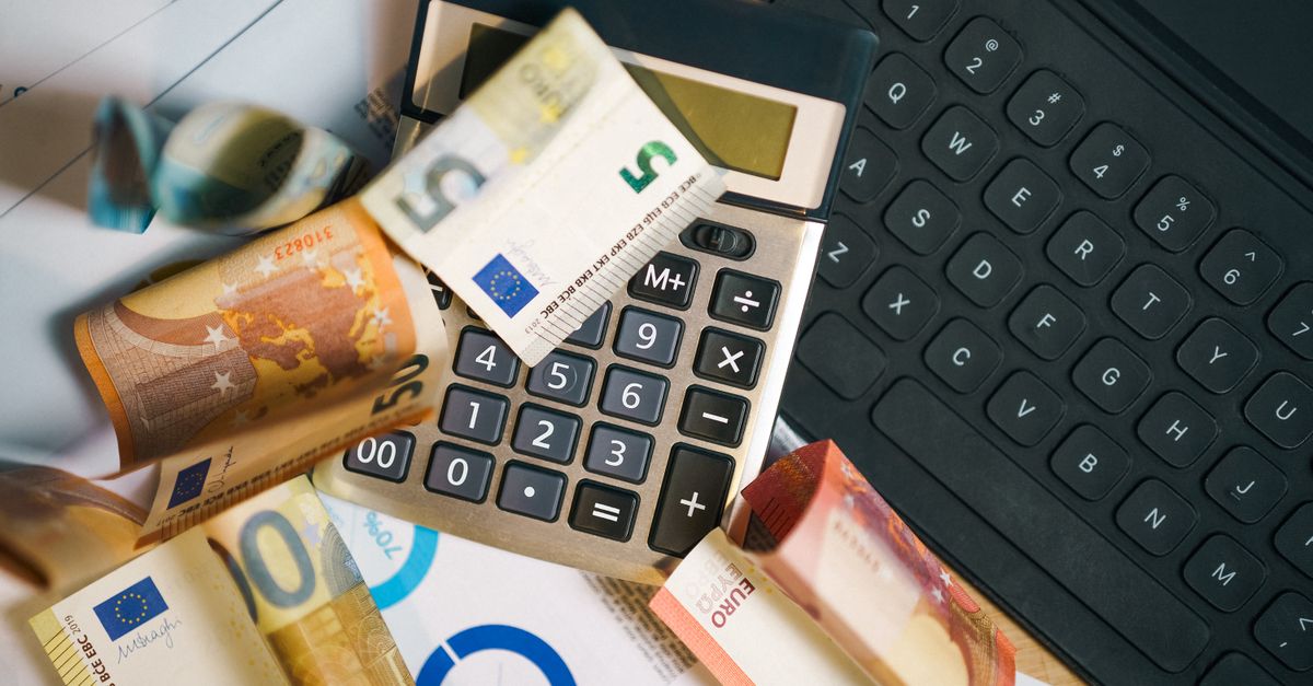 découvrez tout ce qu'il faut savoir sur les frais de clôture en assurance vie : définition, montant moyen et conseils pour bien gérer ces coûts.