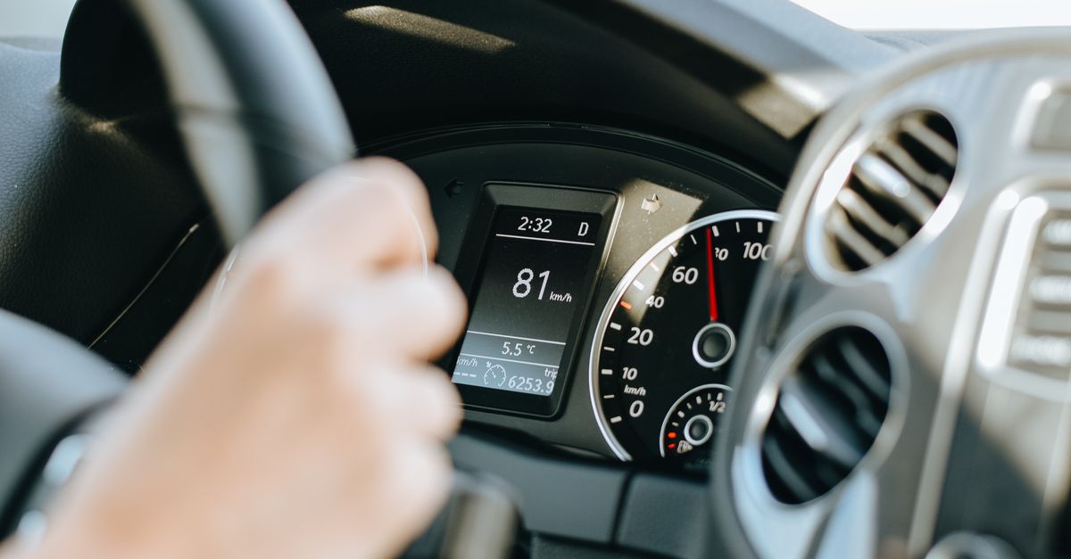 assurance auto au kilomètre : payez uniquement pour les kilomètres que vous parcourez et bénéficiez d'une couverture personnalisée et économique.