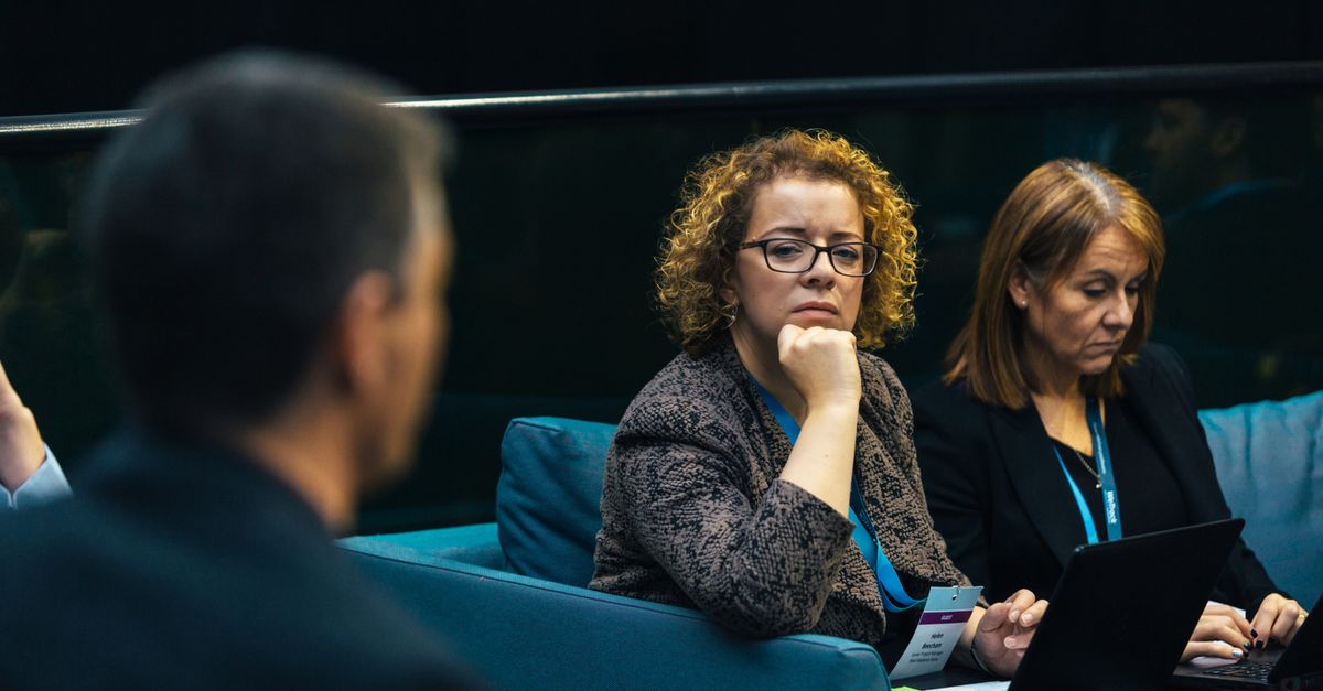 découvrez les risques encourus en cas de non-participation à une expertise contradictoire et l'importance de défendre vos intérêts lors de ce processus judiciaire.