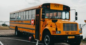 assurance scolaire : protégez vos enfants et leurs affaires pendant toute l'année scolaire avec une couverture adaptée aux risques courants.