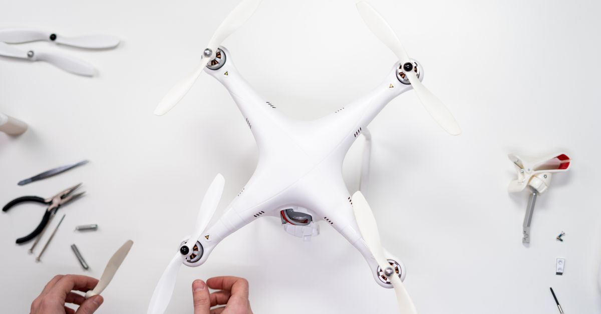 assurance drone : protégez votre équipement contre les dommages, pertes et responsabilités civiles avec nos offres adaptées à tous les utilisateurs.
